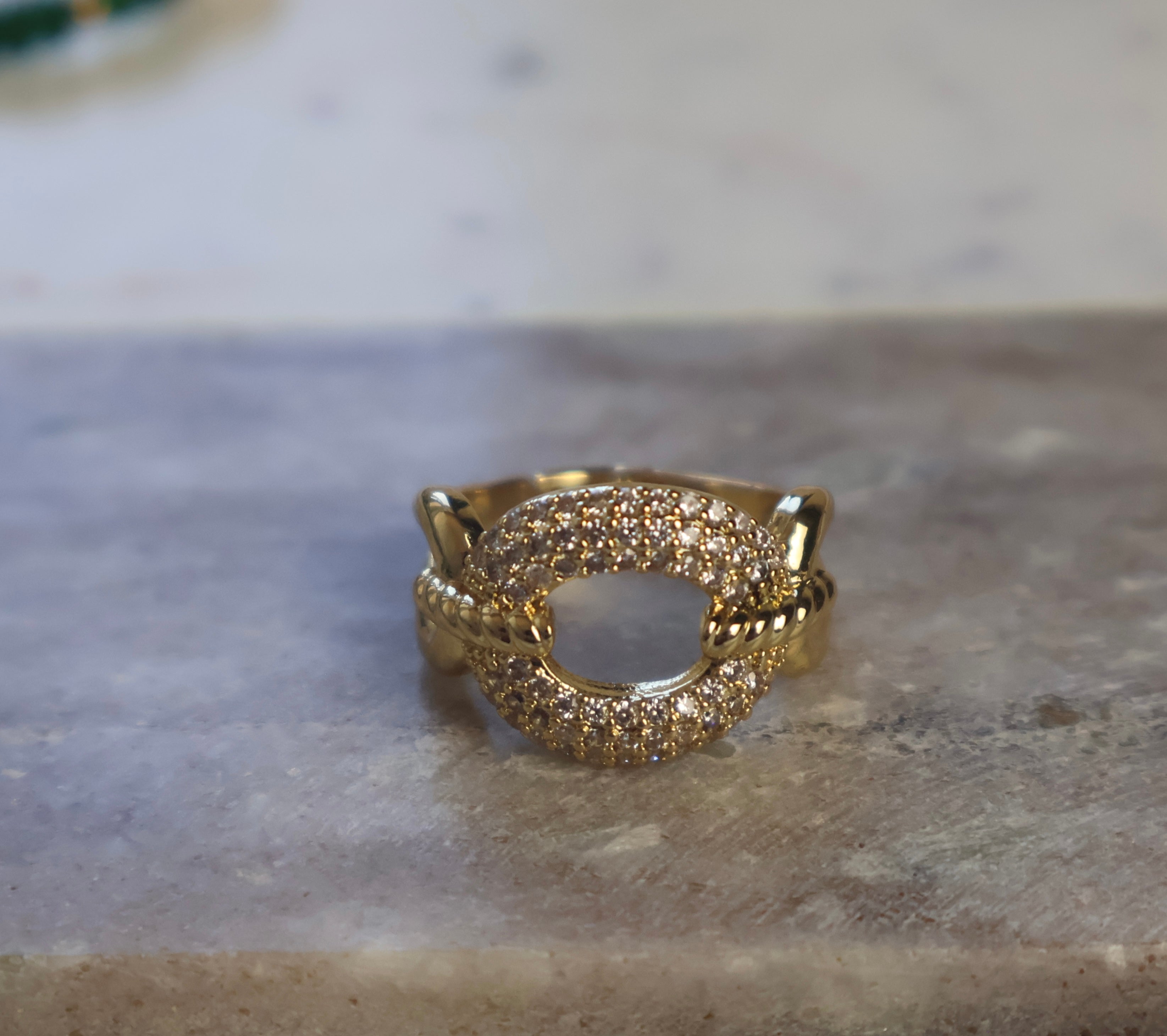 Mia Ring