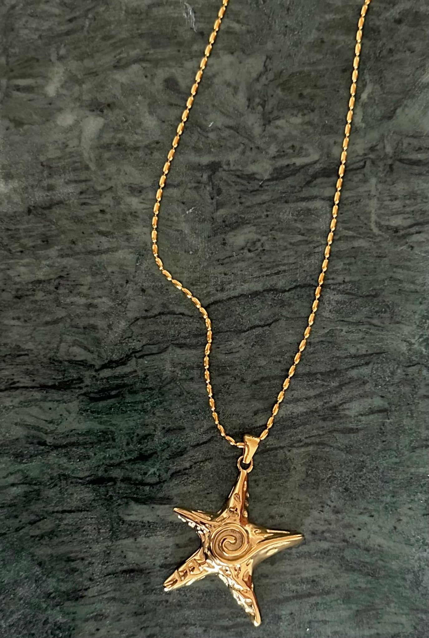 Stellia Necklace