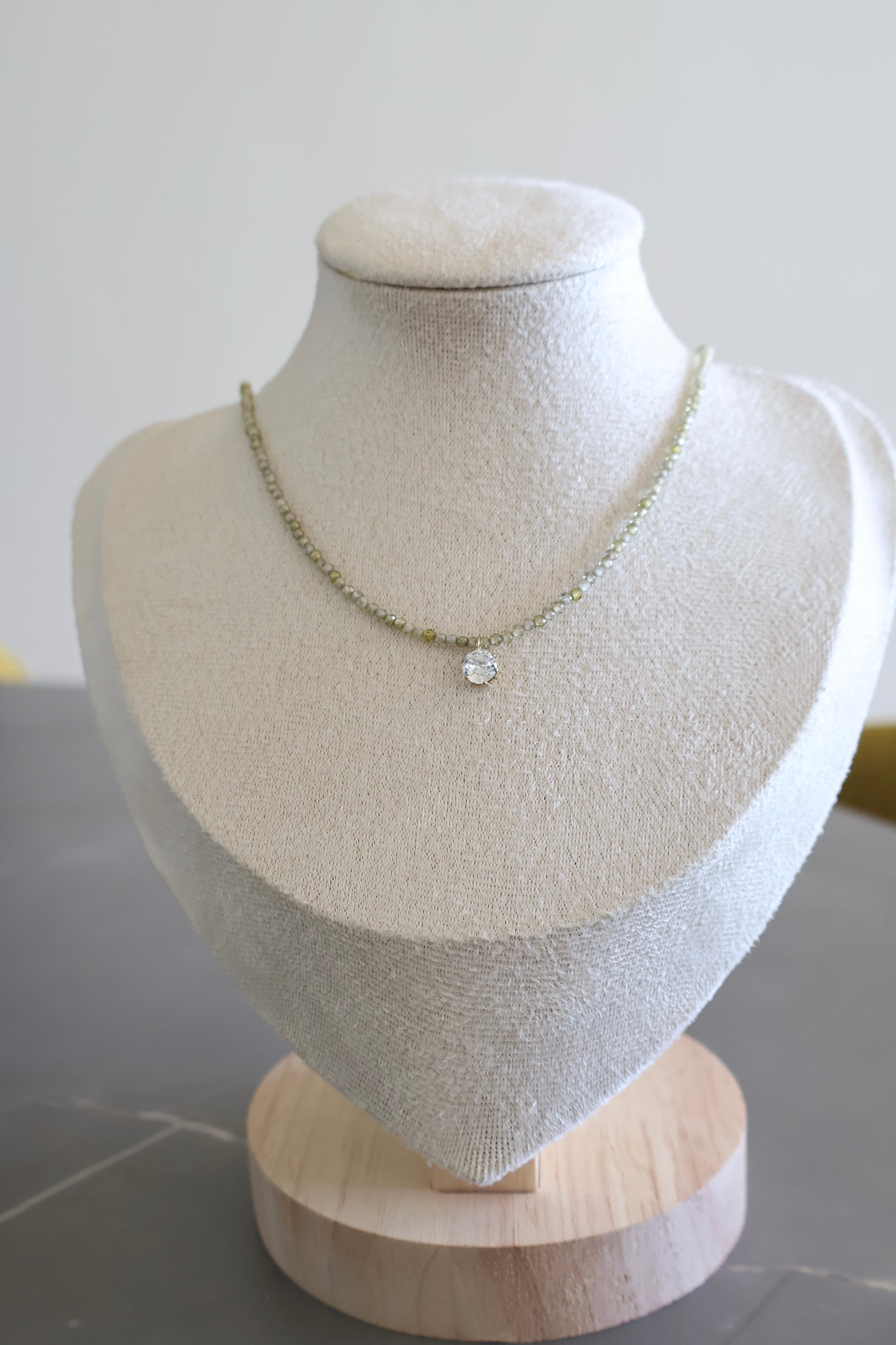 Élan Necklace