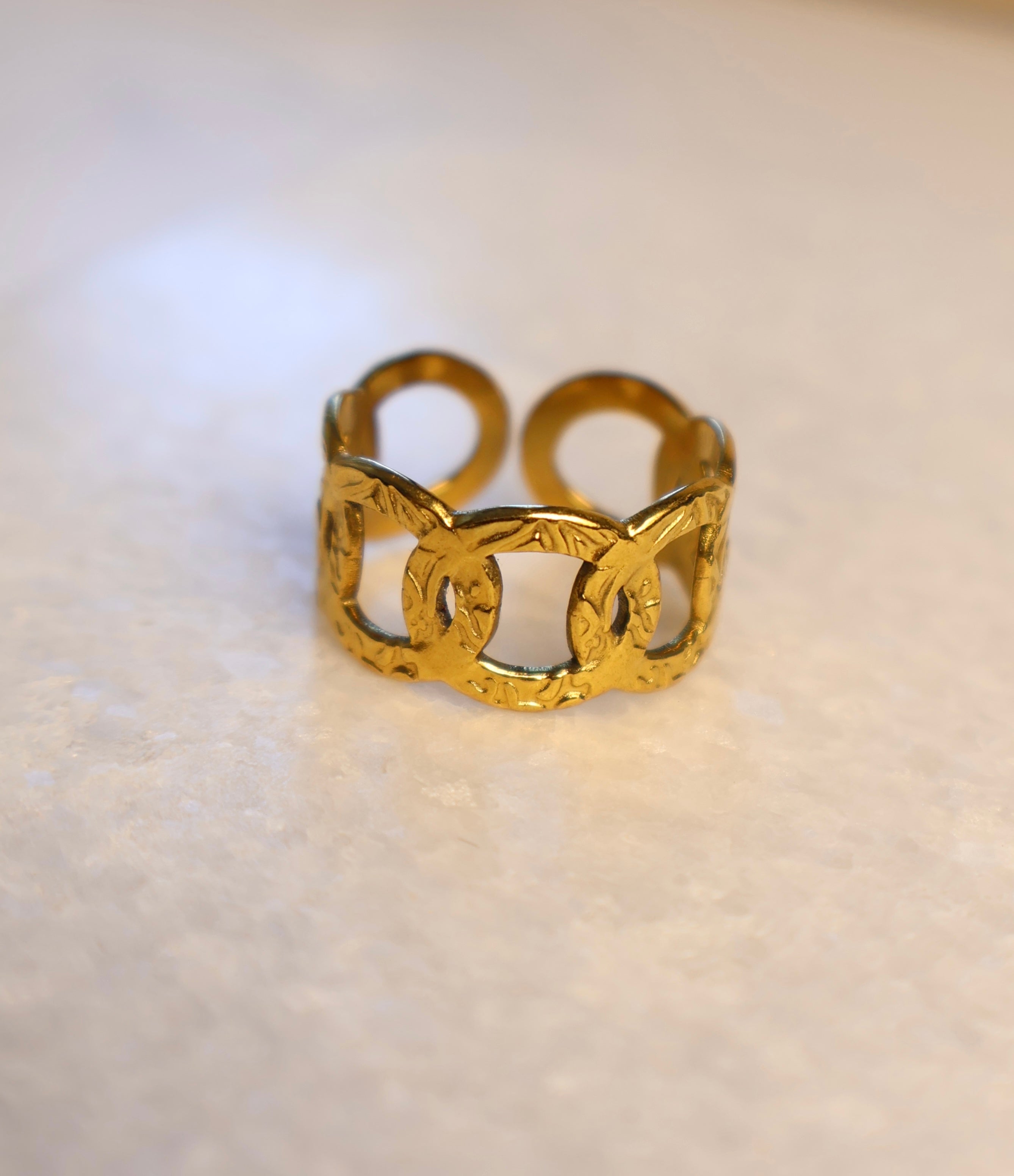 Cecilia Ring